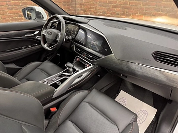 Geely Tugella, 2024г, полный привод, автомат