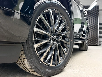 Infiniti QX80, 2025г, полный привод, автомат