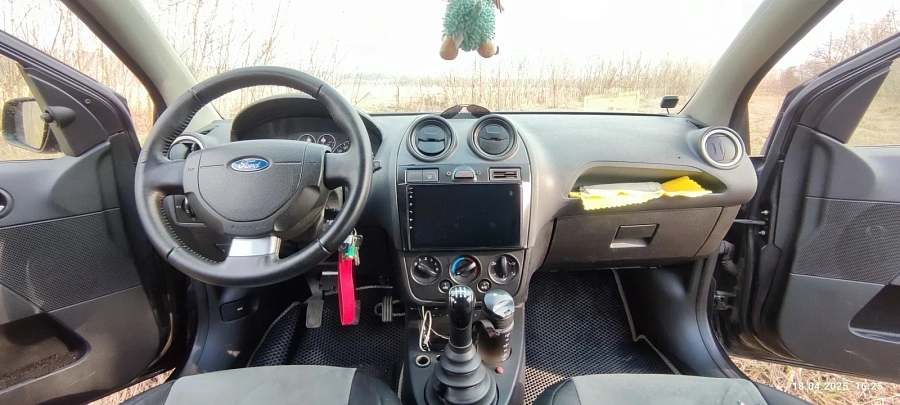 Ford Fiesta, 2007г., передний привод, механика