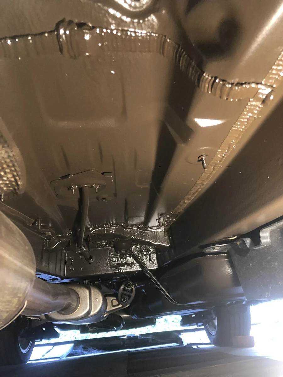 Toyota Estima, 2012г., передний привод, вариатор