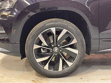 Skoda Karoq, 2025г, передний привод, робот
