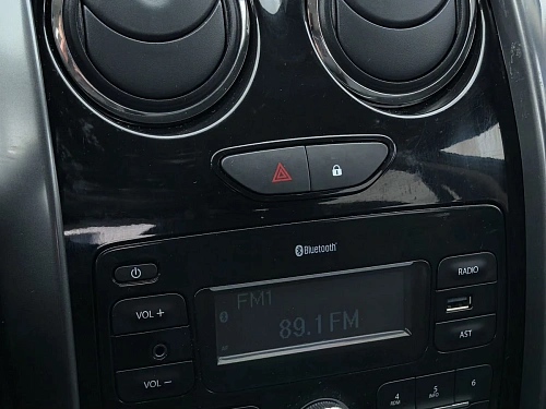 Renault Duster, 2017г, полный привод, автомат