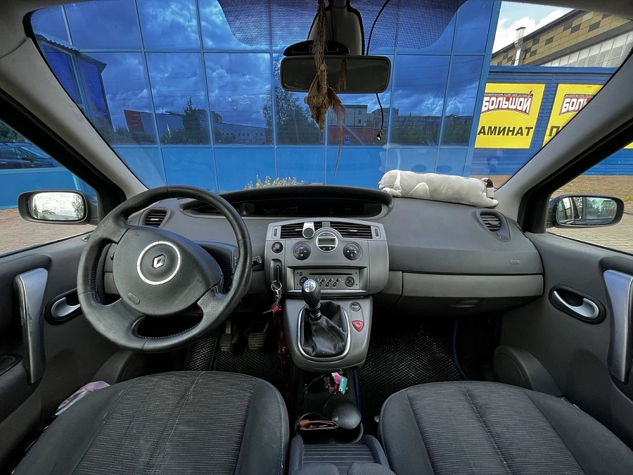 Renault Scenic, 2008г., передний привод, механика
