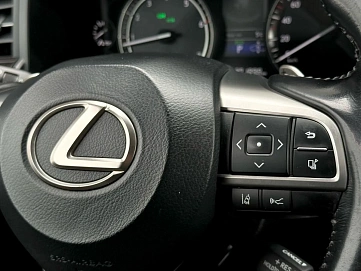 Lexus LX, 2017г, полный привод, автомат