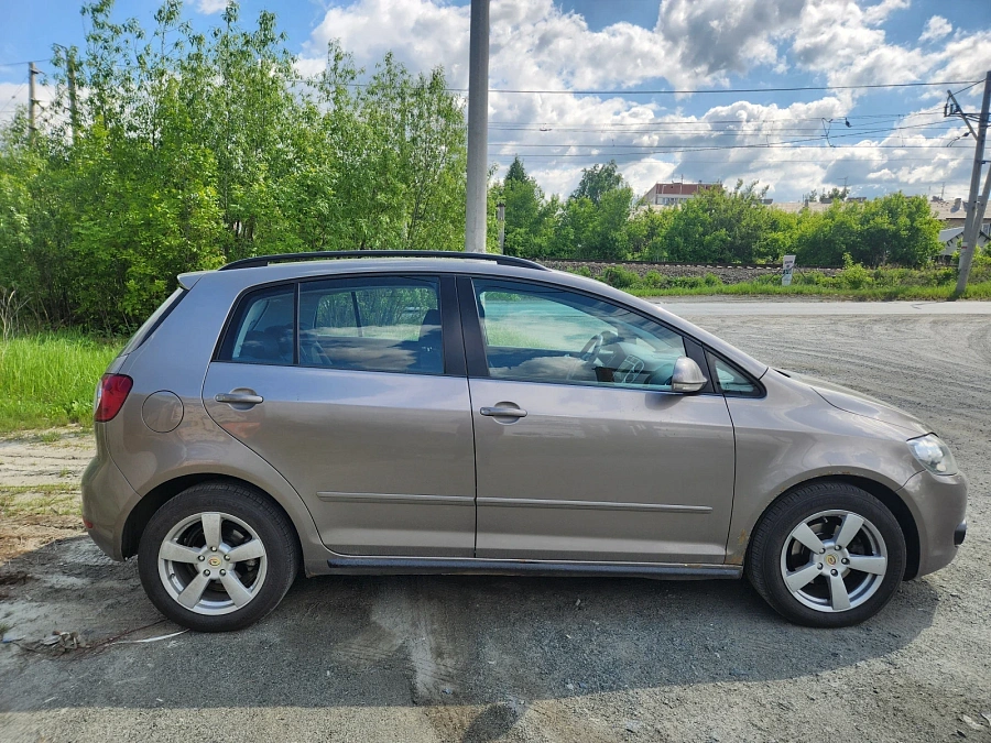Volkswagen Golf Plus, 2012г., передний привод, механика