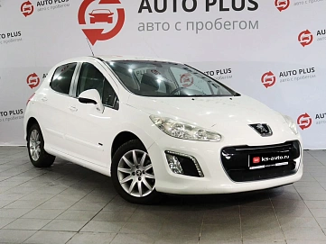 Peugeot 308, 2011г, передний привод, механика