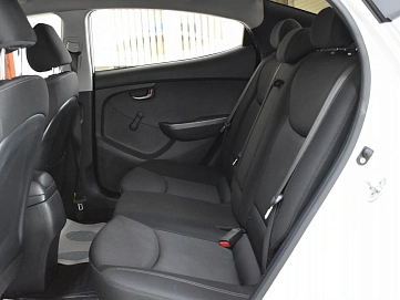Hyundai Elantra, 2014г, передний привод, механика