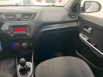 Kia Rio, 2013г, передний привод, механика