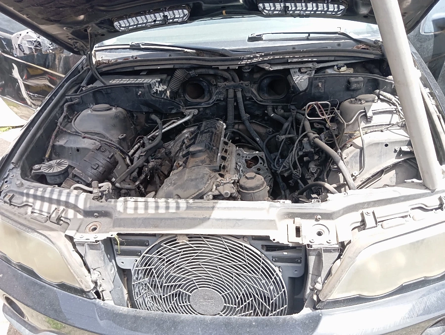 BMW X5, 2001г., полный привод, автомат