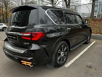 Infiniti QX80, 2019г, полный привод, автомат