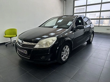 Opel Astra, 2009г, передний привод, механика