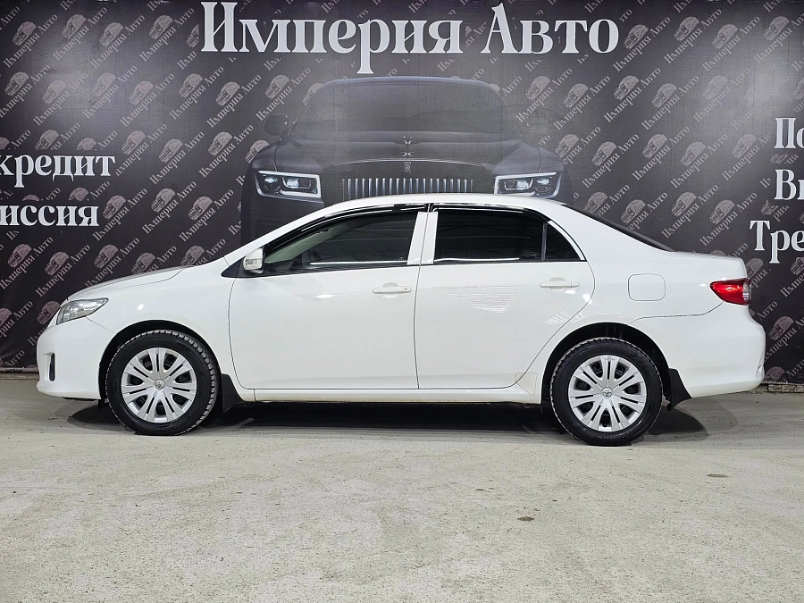 Toyota Corolla, 2011г., передний привод, автомат