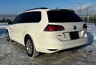 Volkswagen Golf, 2013г., передний привод, робот