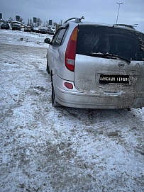 Nissan Tino, 1999г, передний привод, вариатор