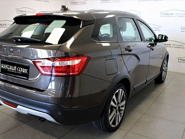 Lada (ВАЗ) Vesta, 2019г, передний привод, механика