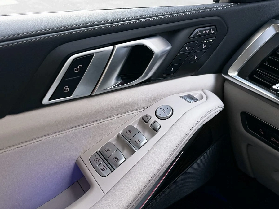 BMW X7, 2025г., полный привод, автомат