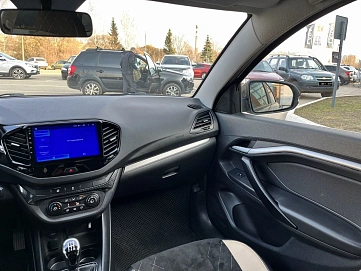 Lada (ВАЗ) Vesta, 2018г, передний привод, механика