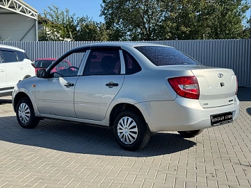 Lada (ВАЗ) Granta, 2014г, передний привод, механика