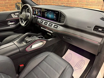 Mercedes-Benz GLE, 2020г, полный привод, автомат