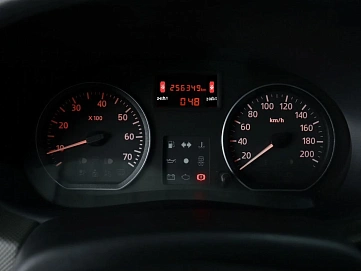 Renault Sandero, 2011г, передний привод, механика