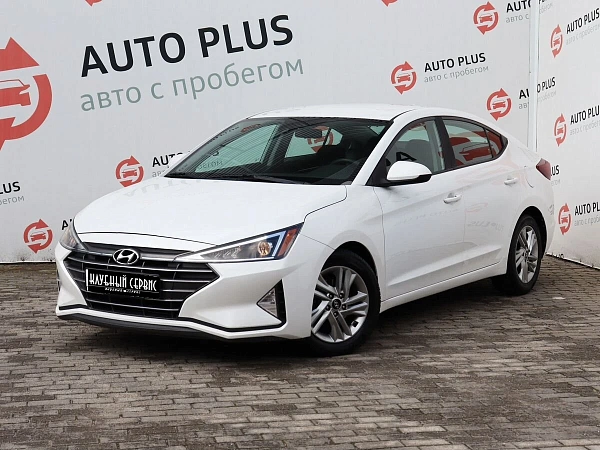 Hyundai Elantra, 2019г., передний привод, автомат