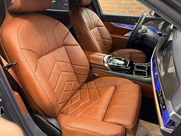 BMW , 2023г., полный привод, автомат