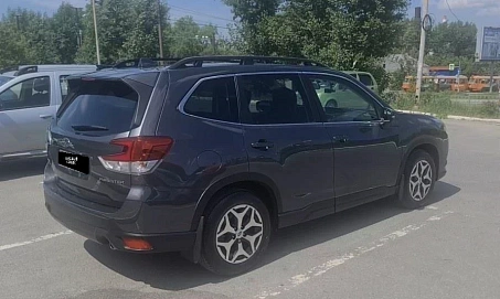 Subaru Forester, 2023г, полный привод, вариатор