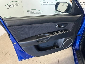 Mazda 3, 2008г, передний привод, механика