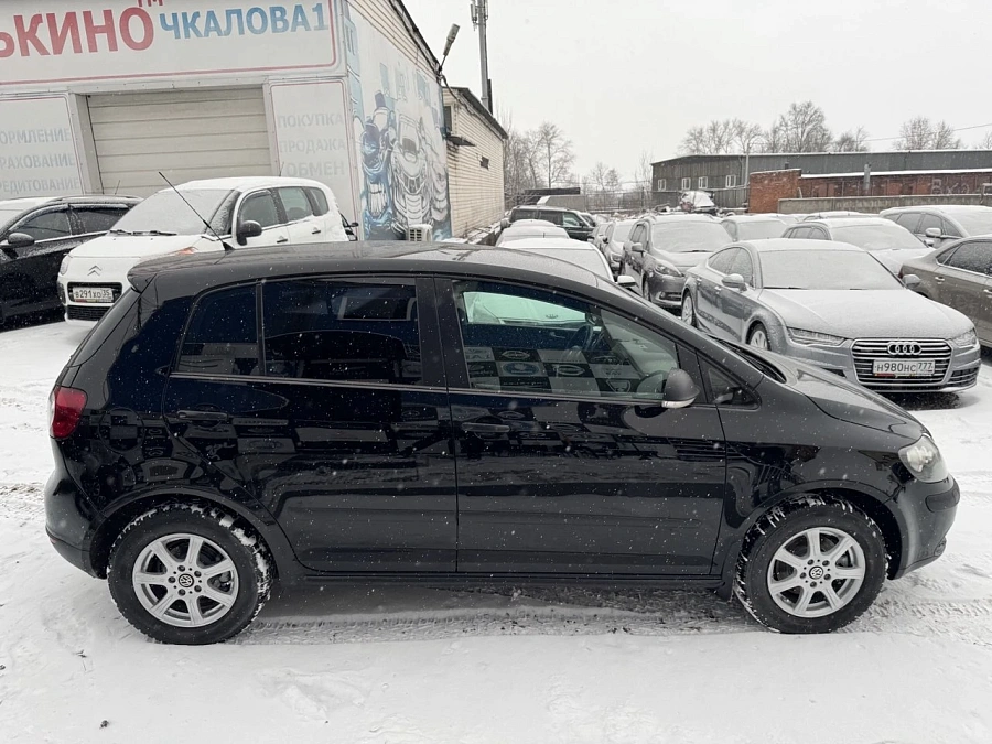 Volkswagen Golf Plus, 2008г., передний привод, автомат