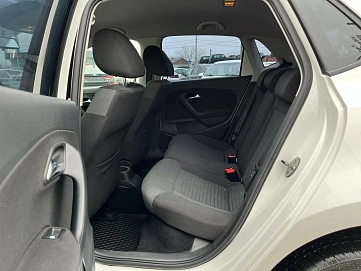 Volkswagen Polo, 2010г, передний привод, автомат