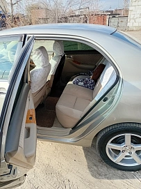 Toyota Corolla, 2004г, передний привод, автомат