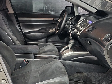 Honda Civic, 2009г, передний привод, автомат