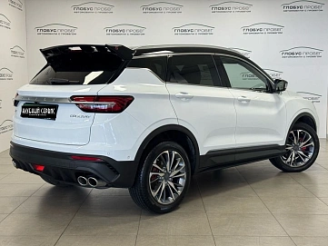 Geely Coolray, 2022г, передний привод, автомат