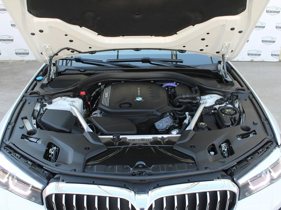 BMW , 2021г., полный привод, автомат