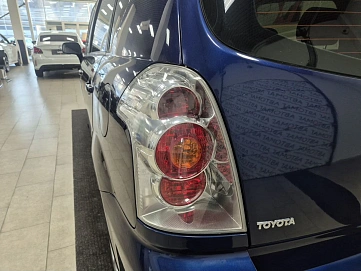 Toyota Corolla Verso, 2007г, передний привод, механика