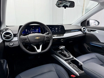 Chevrolet Monza, 2023г, передний привод, автомат