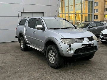 Mitsubishi L200, 2013г, задний привод, механика