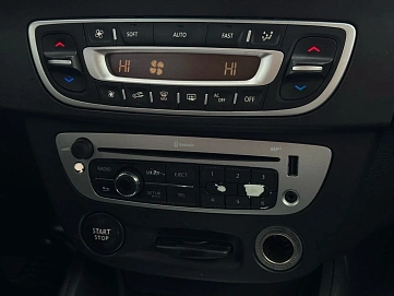 Renault Fluence, 2013г, передний привод, вариатор