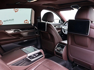 BMW , 2018г., полный привод, автомат