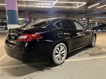 Infiniti M, 2012г, полный привод, автомат