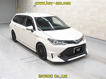 Toyota Corolla, 2015г, передний привод, вариатор