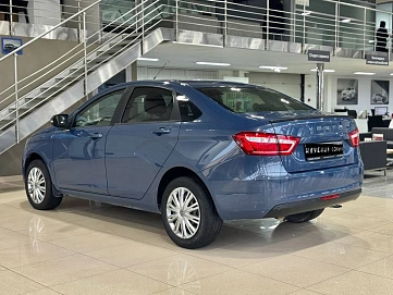 Lada (ВАЗ) Vesta, 2019г, передний привод, механика