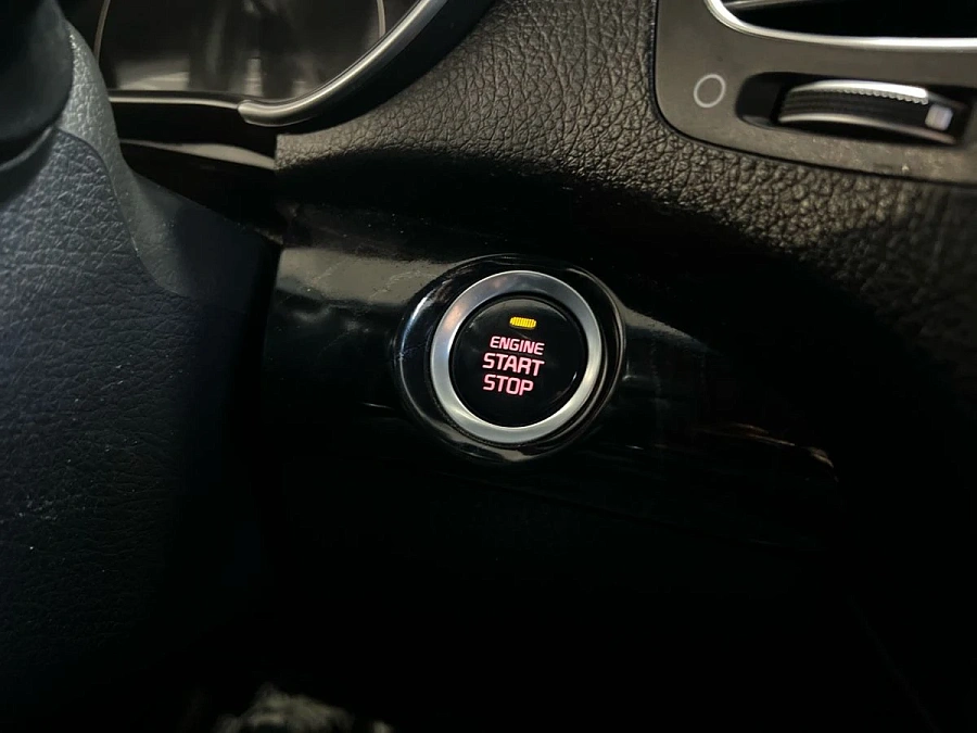 Kia Sorento, 2015г., полный привод, автомат