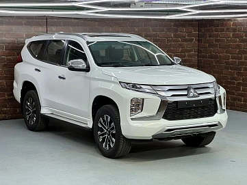 Mitsubishi Montero Sport, 2023г, полный привод, автомат