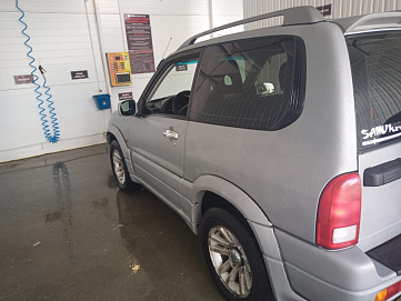 Suzuki Grand Vitara, 2005г, задний привод, автомат