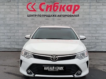 Toyota Camry, 2016г, передний привод, автомат