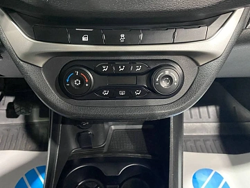 Lada (ВАЗ) Vesta, 2021г., передний привод, механика