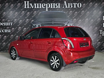 Kia Rio, 2010г., передний привод, автомат