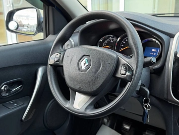 Renault Logan, 2015г, передний привод, механика