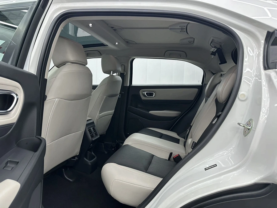 Honda Vezel, 2022г., передний привод, вариатор